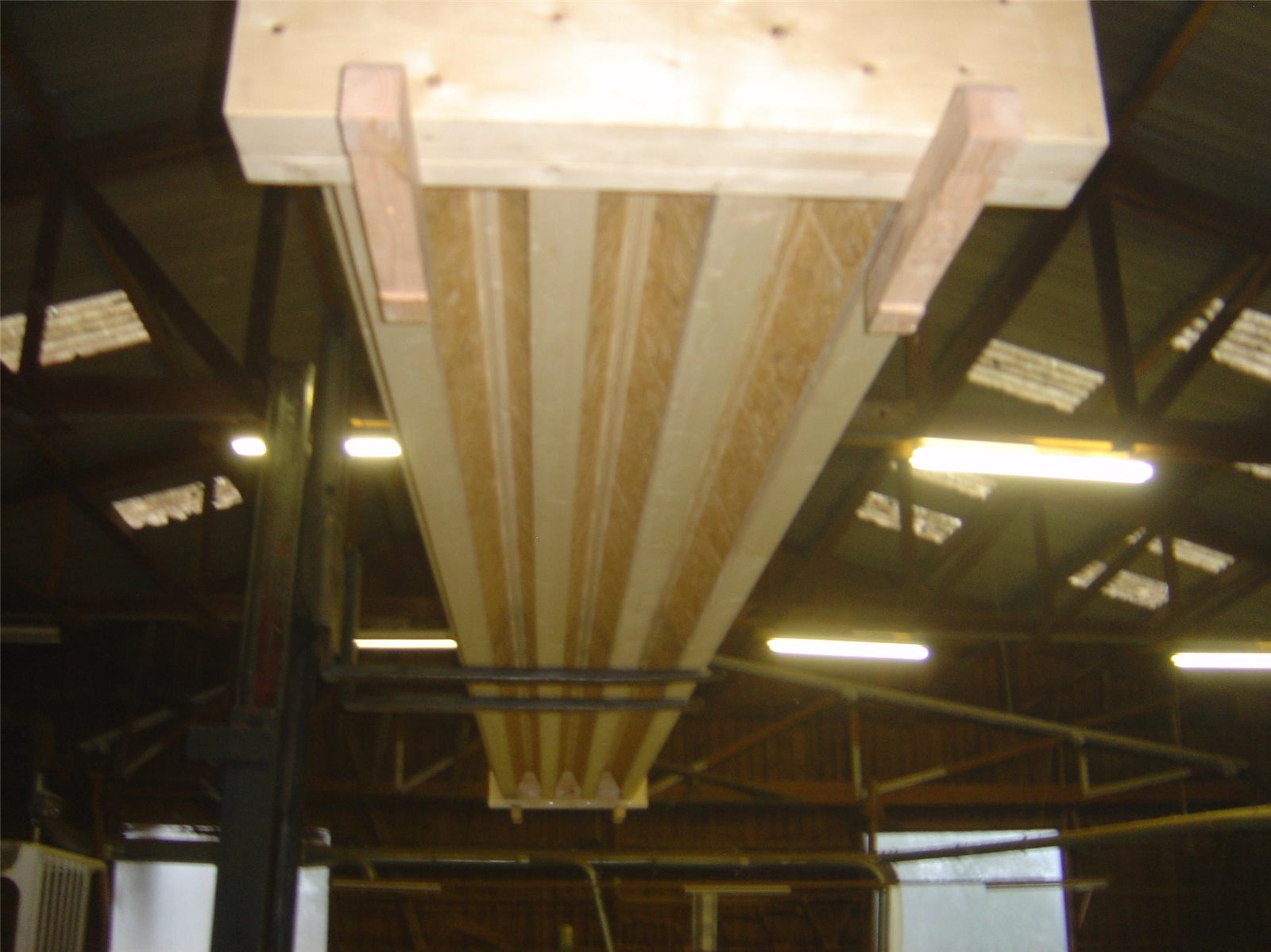 Élément de plancher Poutre Jappy en atelier